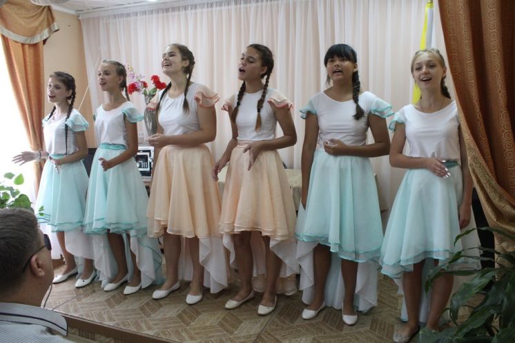 Артисты ДК «Октябрь» провели концерт в честь 95-летия областной организации Всероссийского Общества слепых