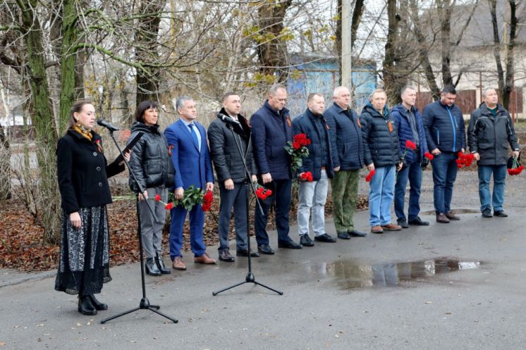 В Волгодонске почтили память безвестных солдат военных конфликтов