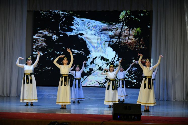 В Волгодонске состоялся XIV Межнациональный фестиваль «Родники России»