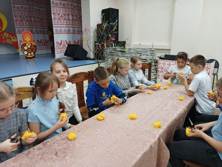 В Центре культуры «Дружбы народов» состоялась творческая мастерская «Пасхальный сувенир»