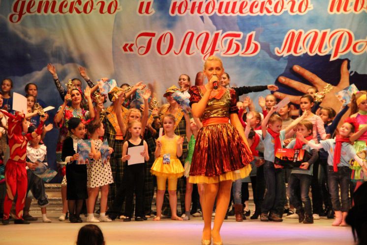 До II Всероссийского фестиваля-конкурса «Голубь мира» остались считанные дни