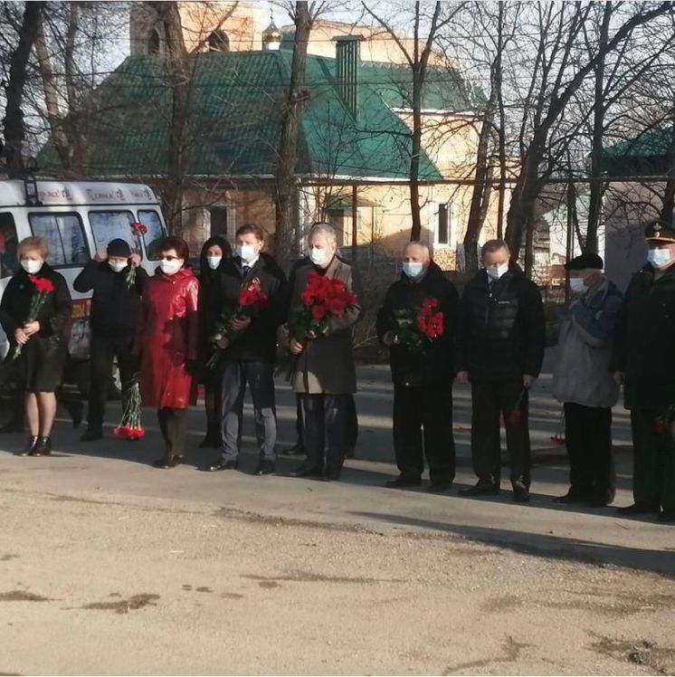 Сотрудники ДК «Октябрь» приняли участие в памятном мероприятии в честь Дня Неизвестного Солдата
